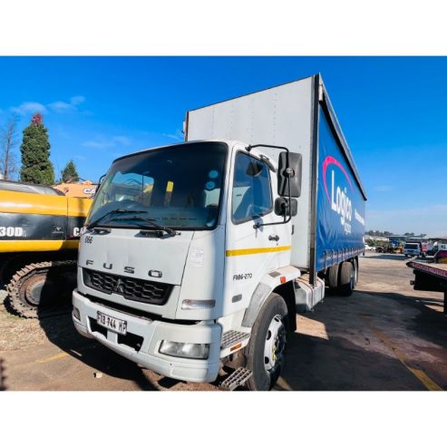 2011 FUSO FM16-270 TAUTLINER TRUCK